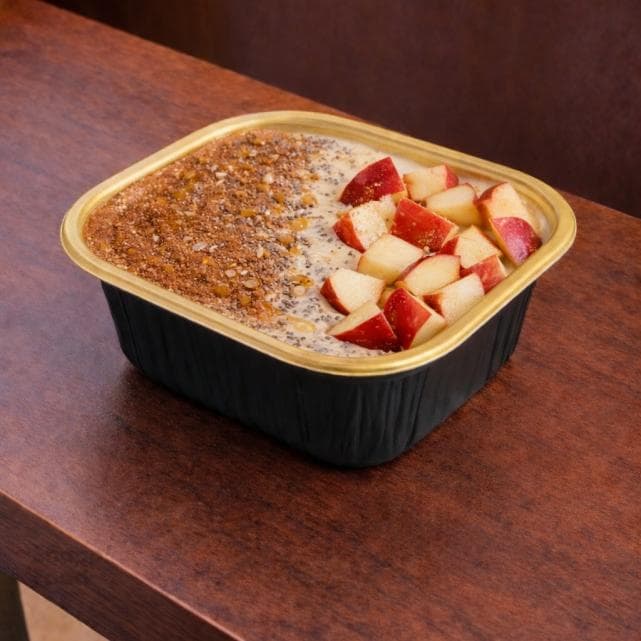 🍎 اوتمیل سیب و دارچین (Apple Cinnamon Oatmeal)
