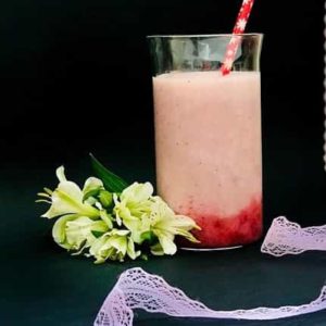 شیک توت فرنگی